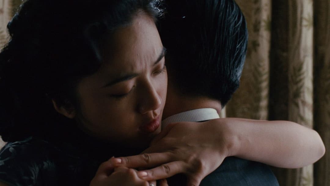 Lust, Caution backdrop 14