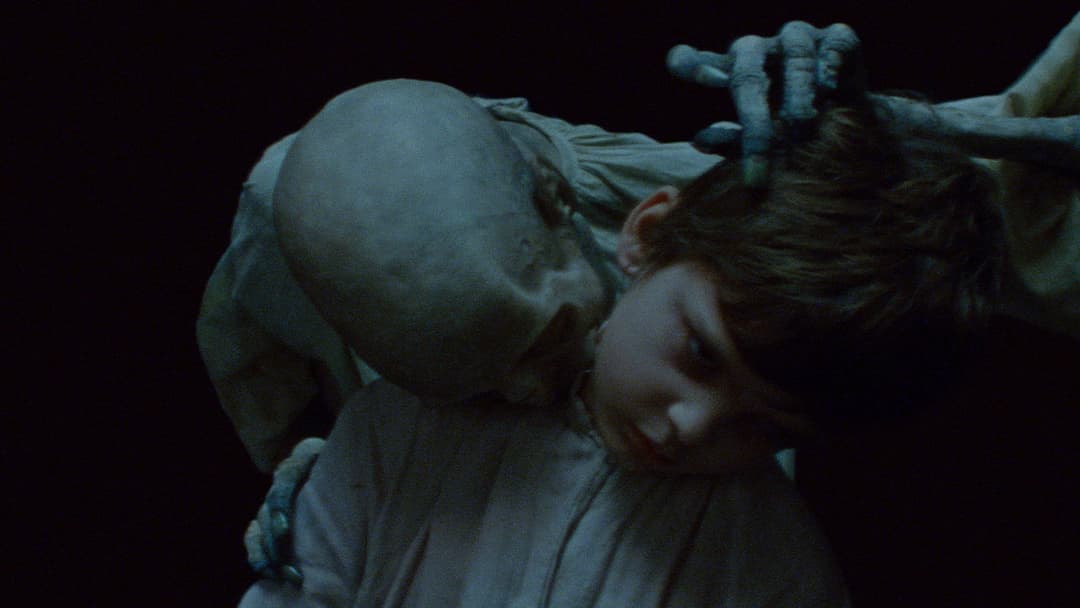 Le Vourdalak backdrop 4