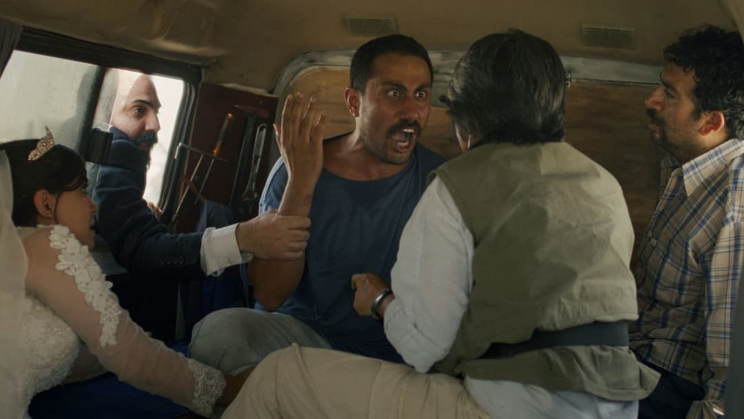 Ein einfacher Unfall backdrop 16