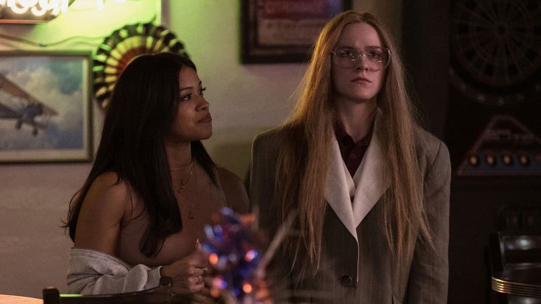 Kajillionaire backdrop 5