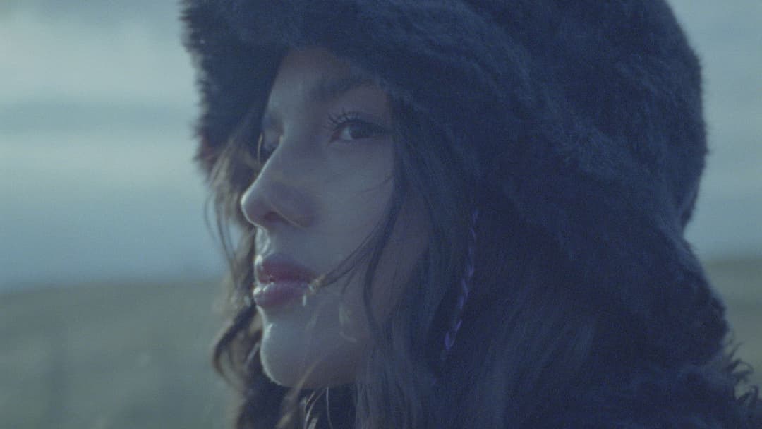 OLIVIA RODRIGO: driving home 2 u (a SOUR film) backdrop 9