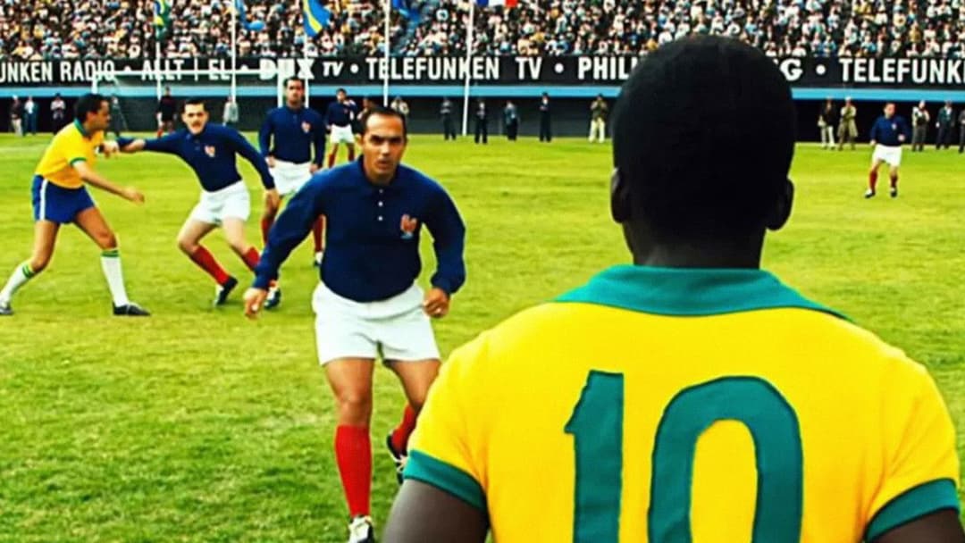 Pelé: Birth of a Legend backdrop 1