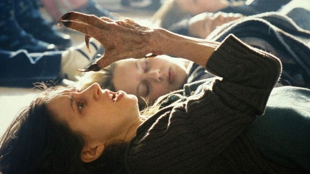 Ginger Snaps 2 - Entfesselt backdrop 13