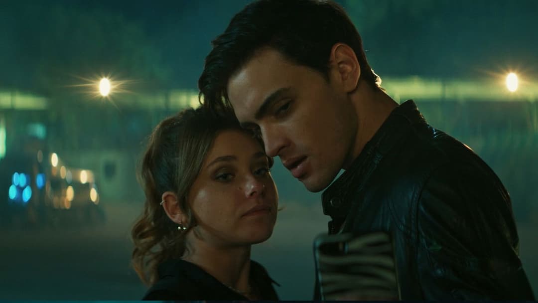 Culpa Mia - Meine Schuld backdrop 16