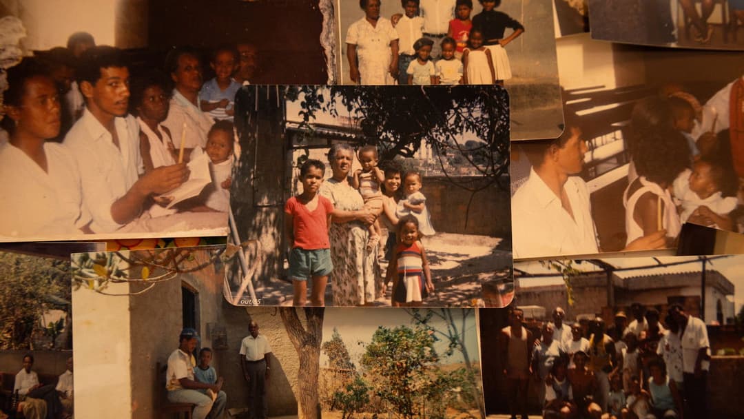 Te amo com a memória, imperecível backdrop 2