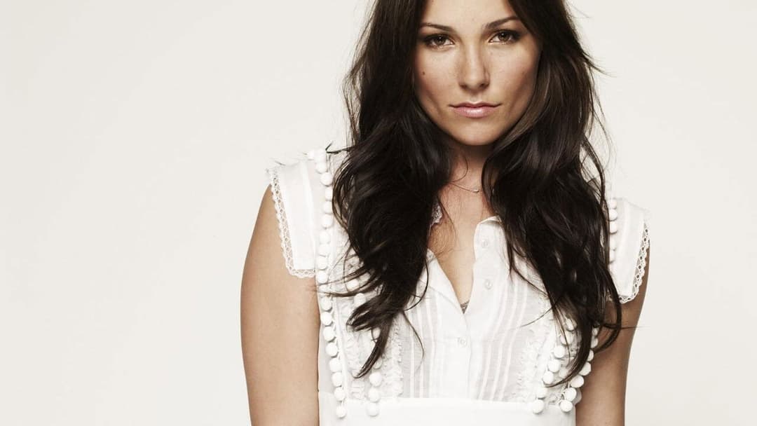 Крок вперед 2: Вулиці backdrop 10