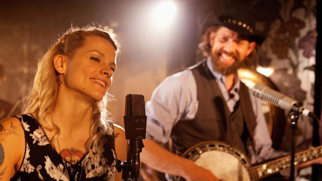 The Broken Circle backdrop 7