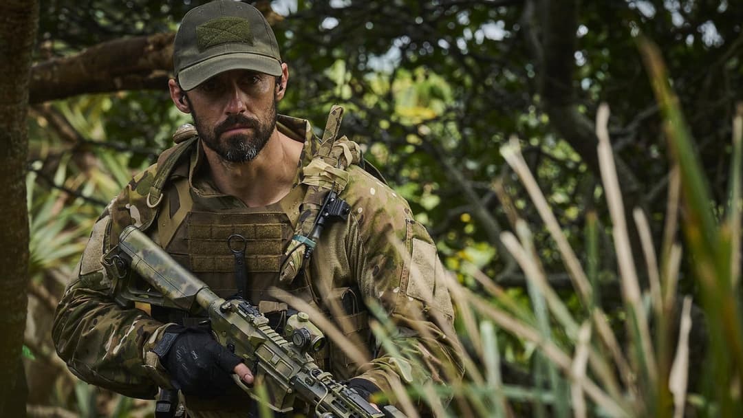 Land of Bad backdrop 8