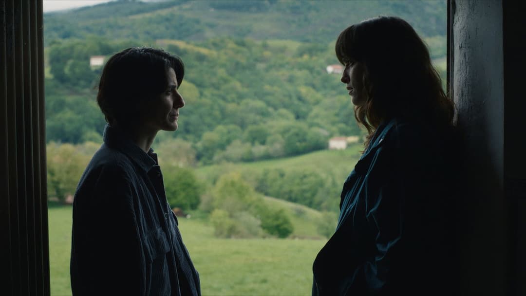 She Walks in Darkness backdrop 4