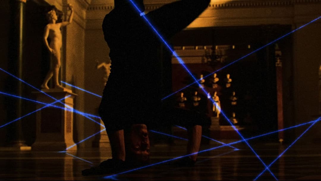 Дванадцять друзів Оушена backdrop 14