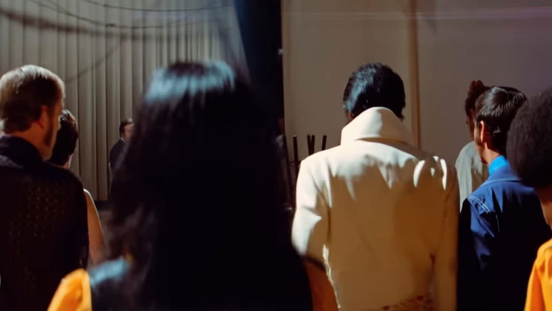 EPiC: Elvis Presley in Concert backdrop 16