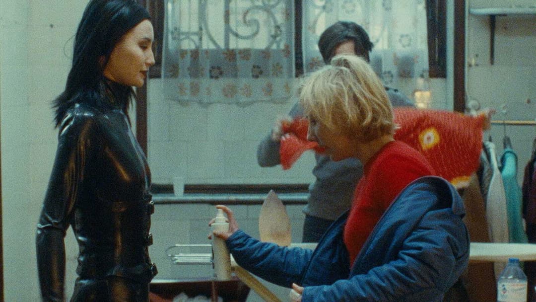 Irma Vep backdrop 20