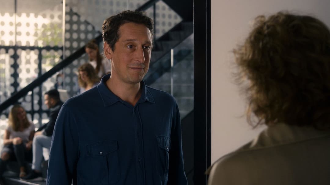 Ich bin dein Mensch backdrop 15