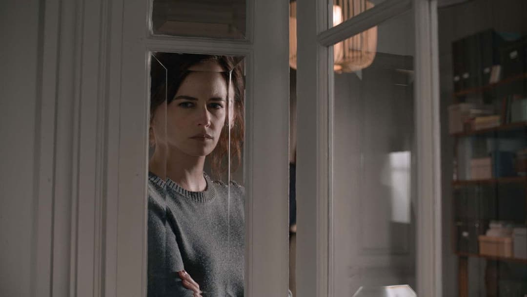 Based on a True Story backdrop 11