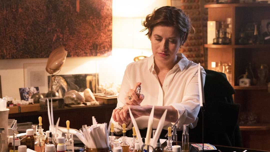 Мадам Парфумер backdrop 1