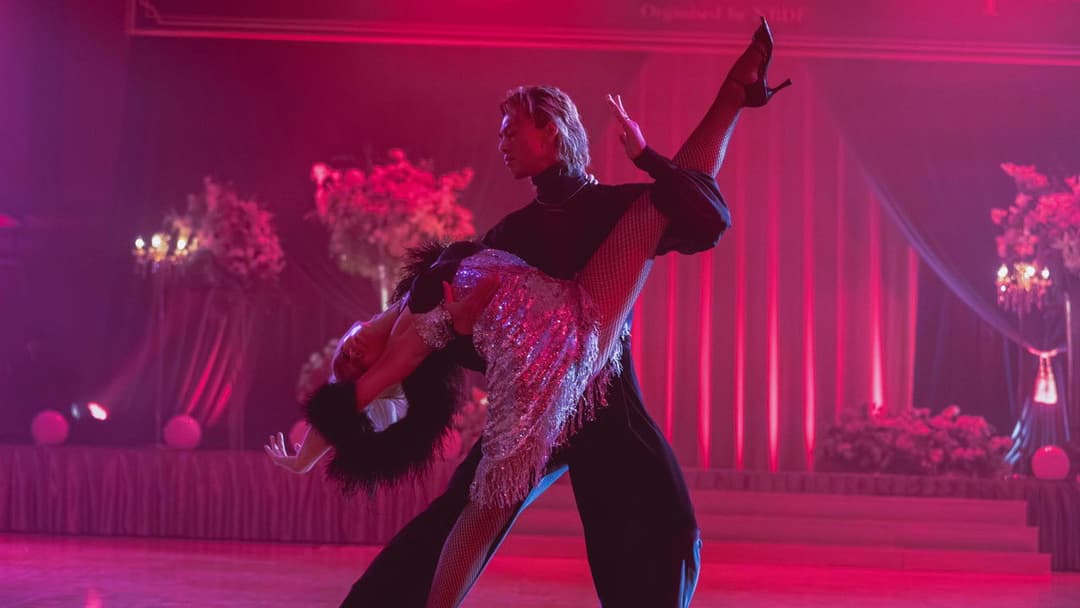 10 танців backdrop 4