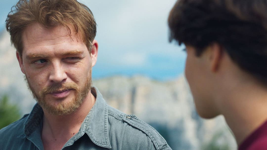 Woodwalkers 2 backdrop 9