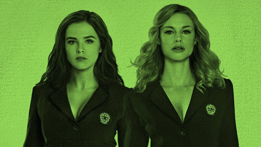 Академія вампірів backdrop 3