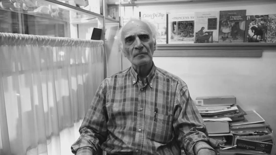 Labyrinth backdrop 7