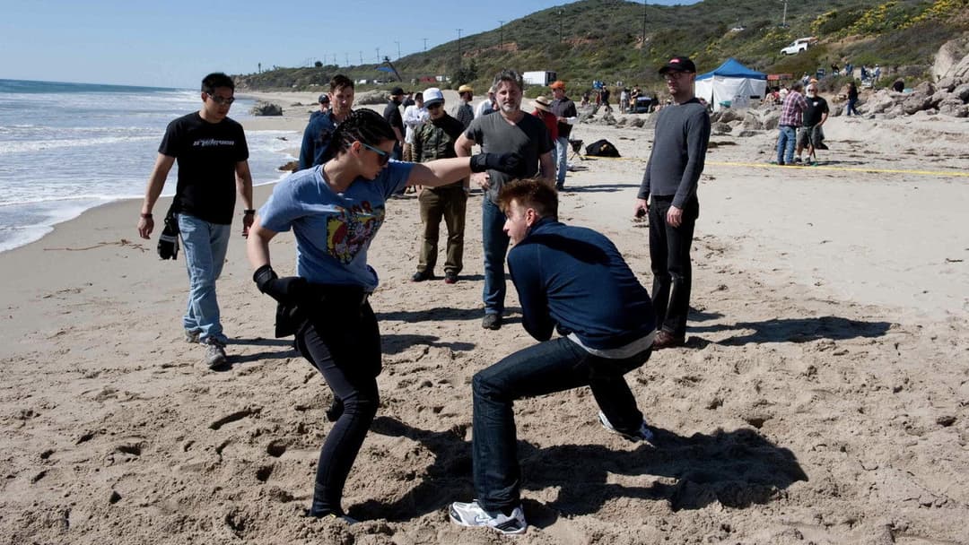 Haywire - Trau’ keinem backdrop 14