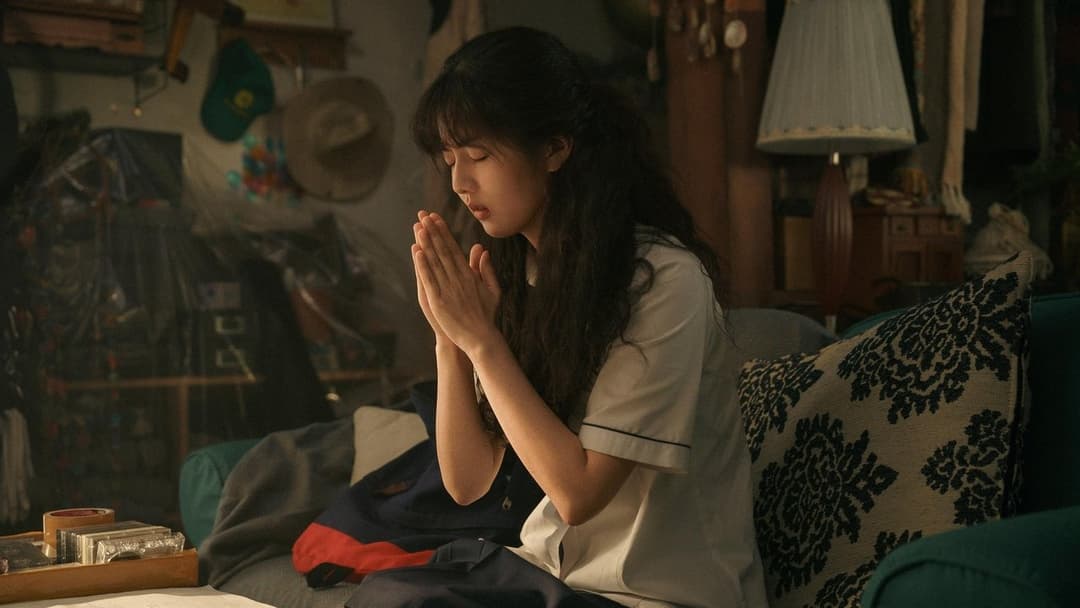 Love Untangled backdrop 5