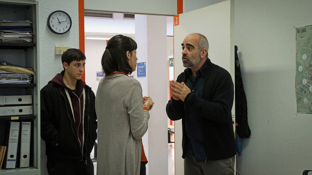 En los márgenes backdrop 5