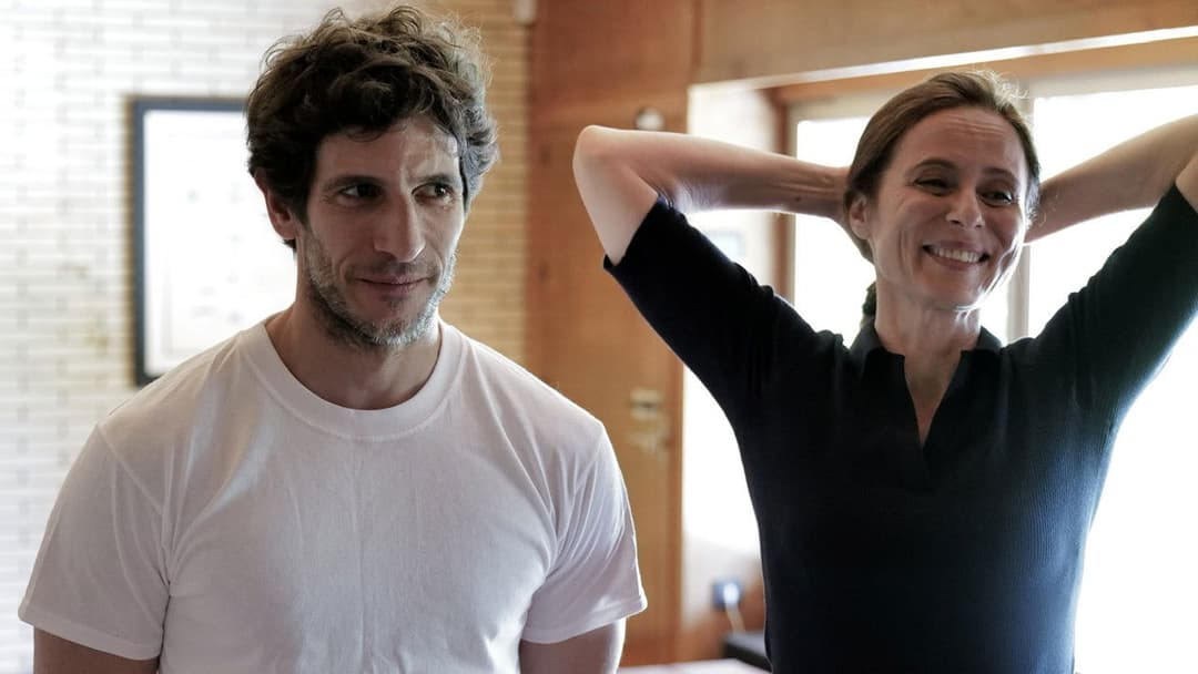 Amarga Navidad backdrop 3