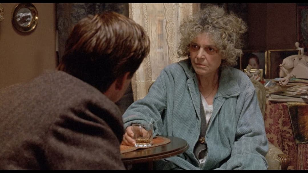 Здатна на все backdrop 10