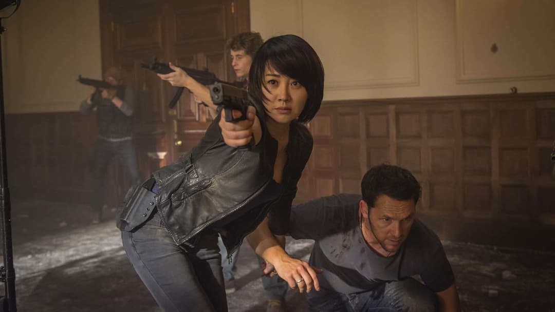 24 Hours to Live backdrop 9