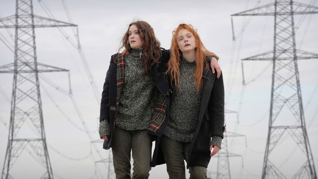 Ginger & Rosa backdrop 1