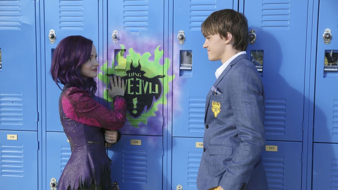 Descendants - Die Nachkommen backdrop 15