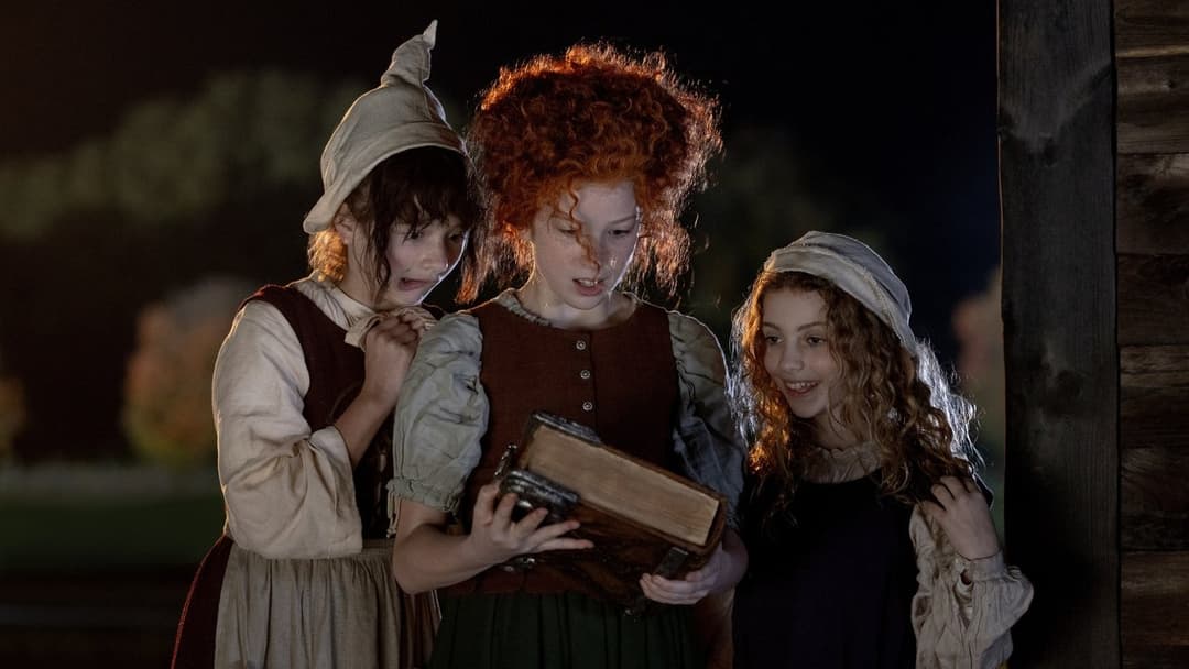 Hocus Pocus 2 backdrop 11