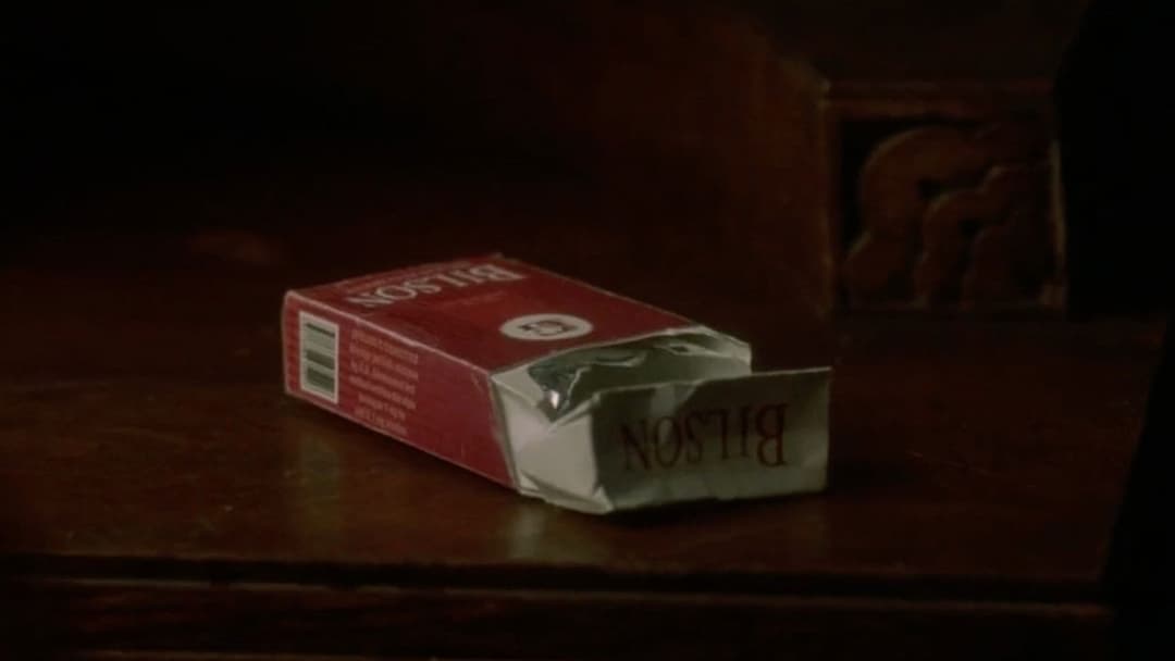 May - Die Schneiderin des Todes backdrop 19