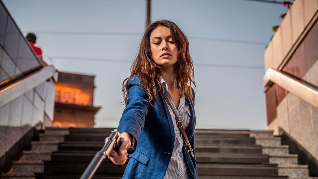 The November Man backdrop 12