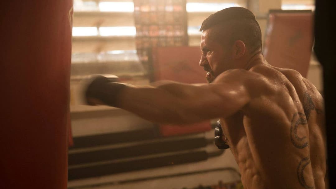 Boyka: Undisputed IV backdrop 12