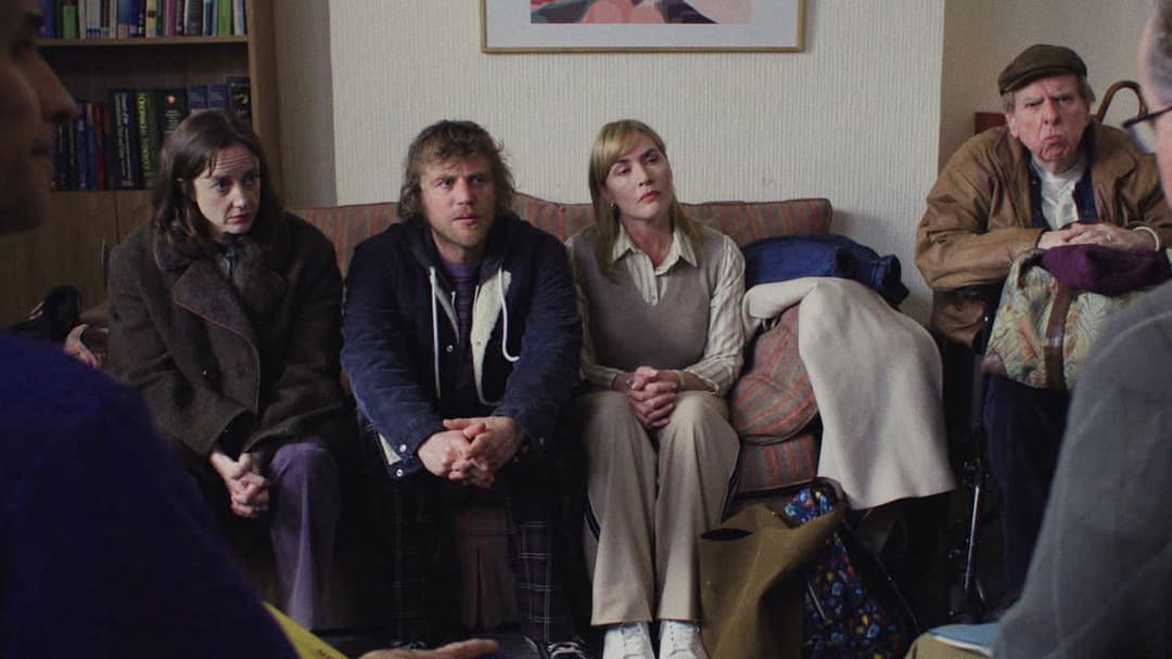 Прощавай, Джун backdrop 5