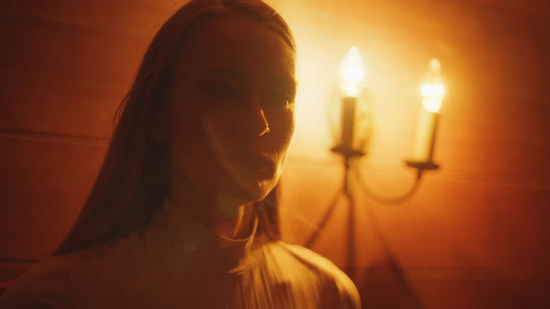 Soft & Quiet backdrop 4