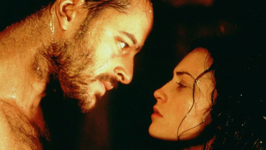 Snow White: A Tale of Terror backdrop 9