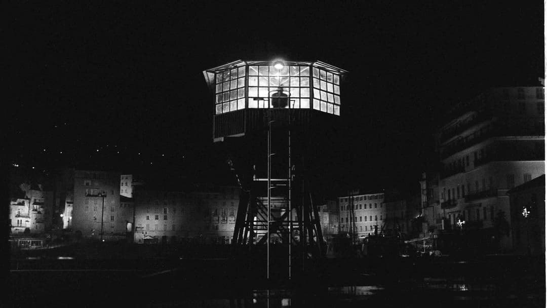 Der Mann aus London backdrop 2