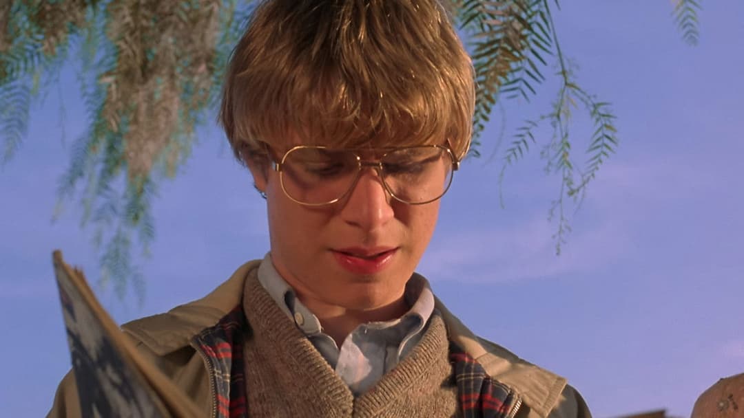 Mysterious Skin backdrop 10