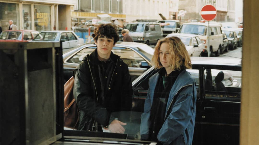 Benny's Video backdrop 4