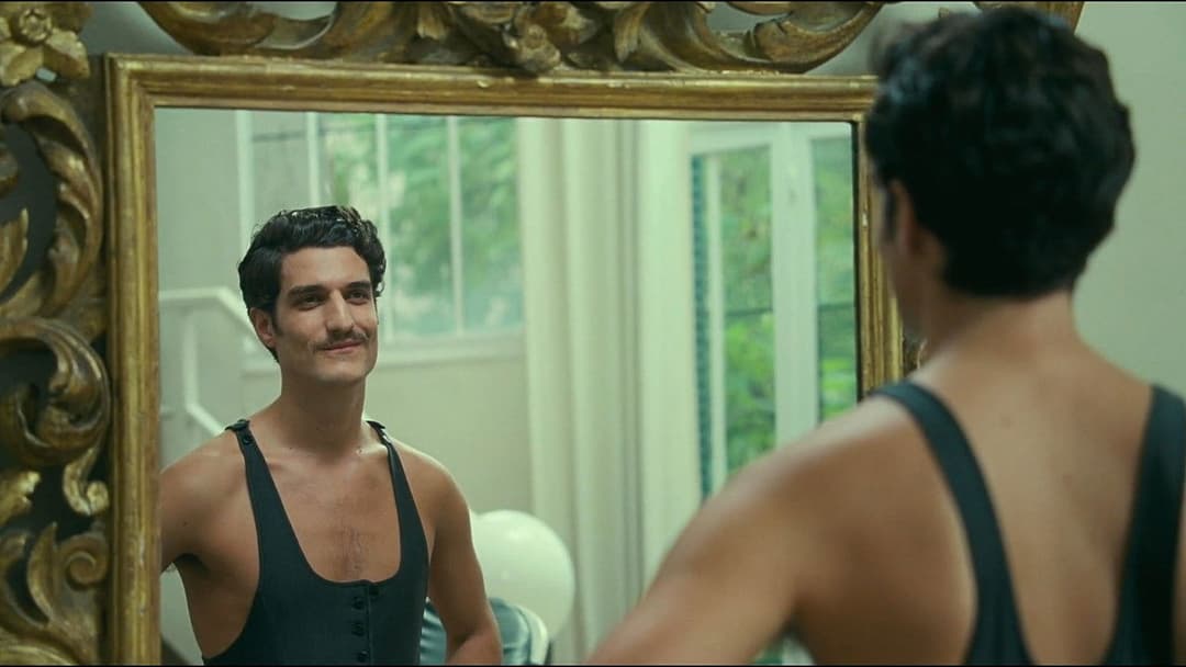 Saint Laurent backdrop 19