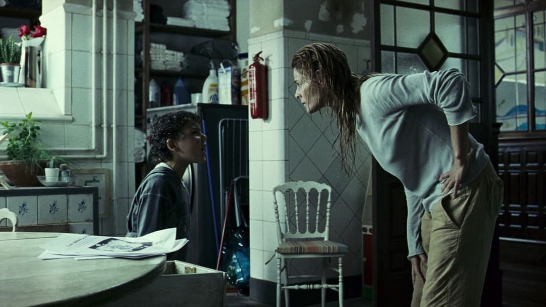 The Orphanage backdrop 7