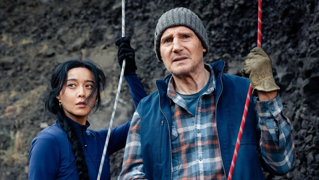 Ice Road: Vengeance backdrop 5