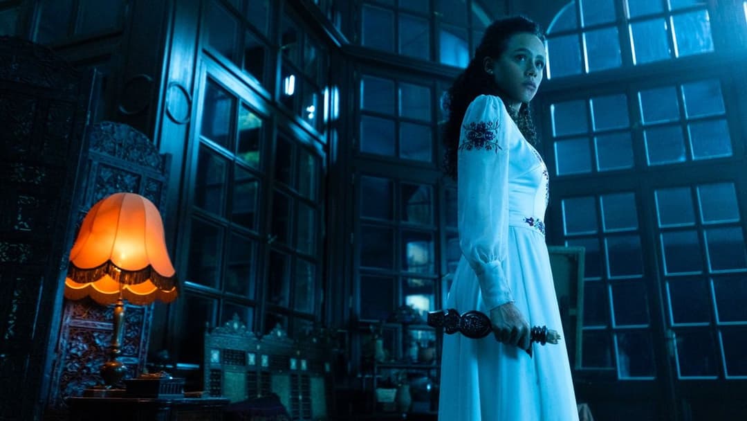 The Invitation backdrop 3