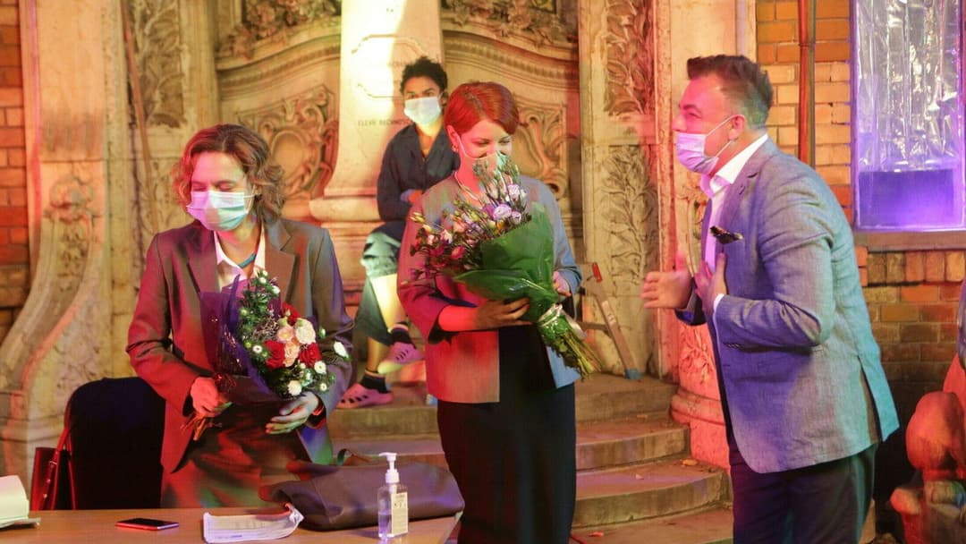 Невдалий трах, або Шалене порно backdrop 11