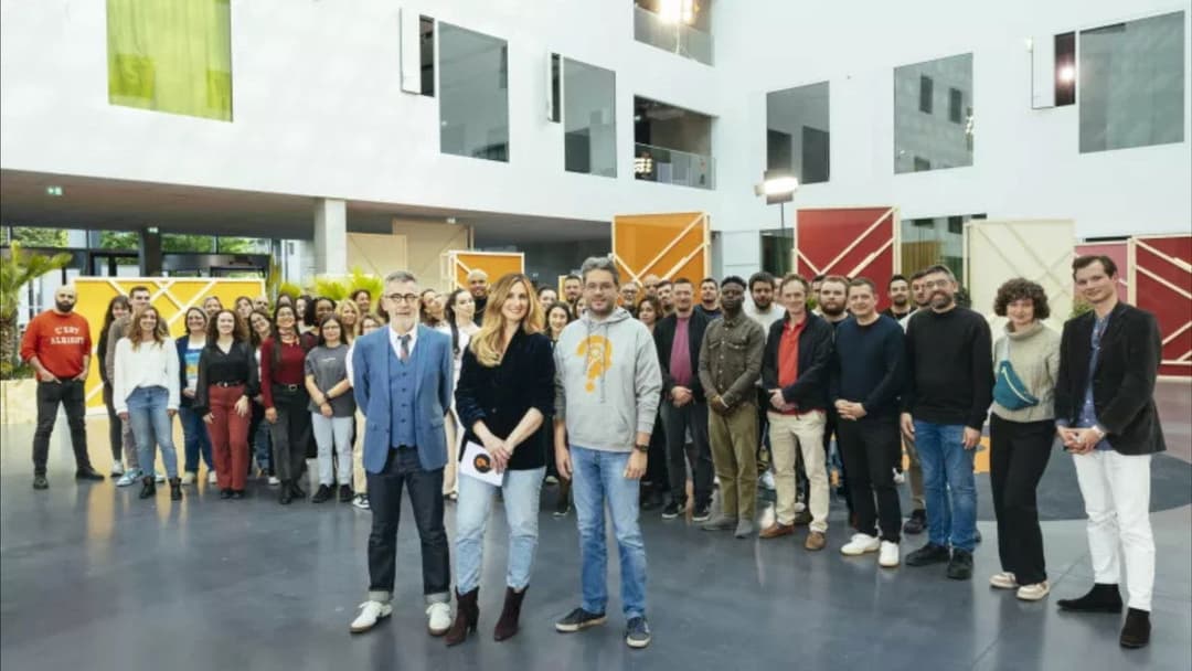 Sommes-nous tous sexistes ? backdrop 3