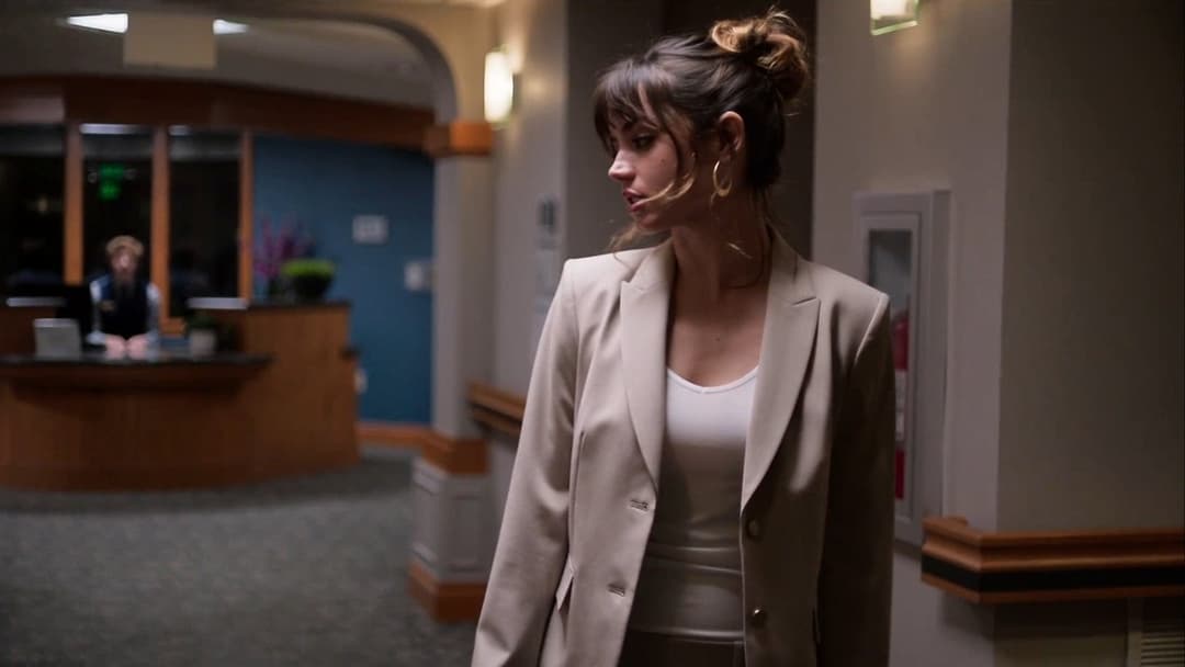 Нічний портьє backdrop 4