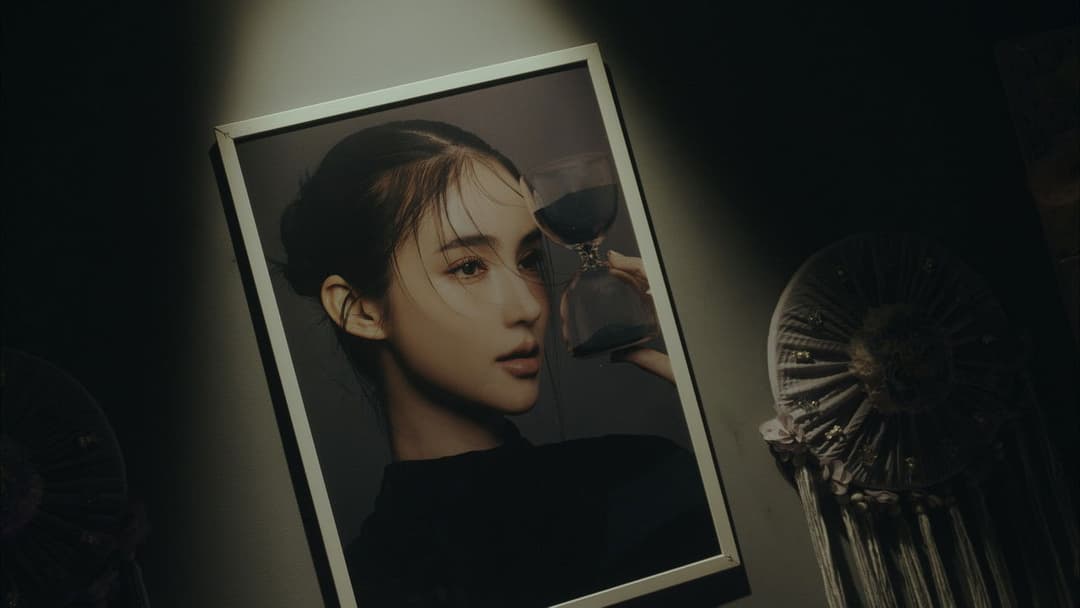 The Influencer backdrop 2