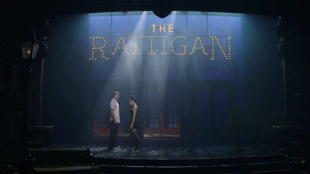 Супер-Майк: Останній танець backdrop 14